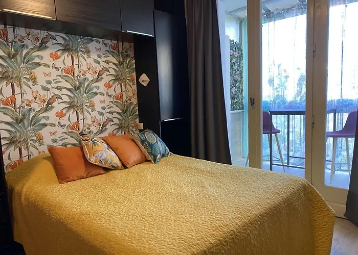 Joli Renove Avec Loggia Fermee, Equipe, Wifi, Classe 2 Etoiles A - Fr-1-553-161 Daire Balaruc-les-Bains